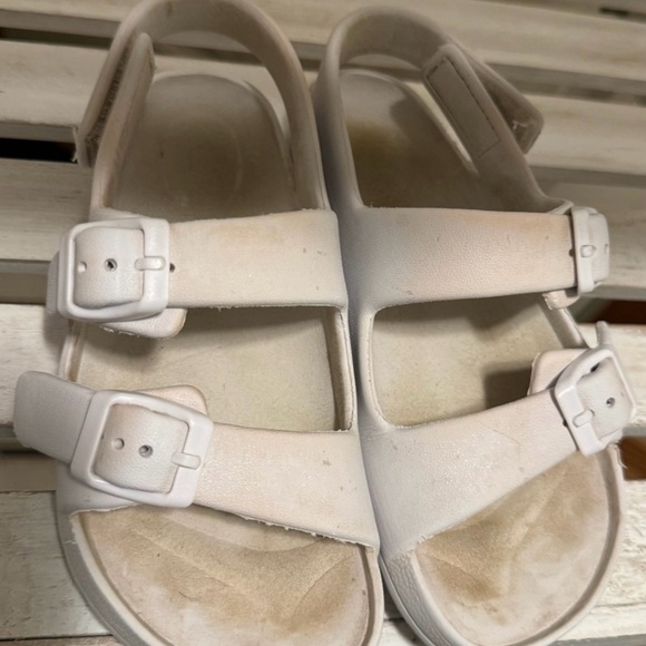 $3 bundled Girls White Double-Strap Sandals - Picture 1 of 3